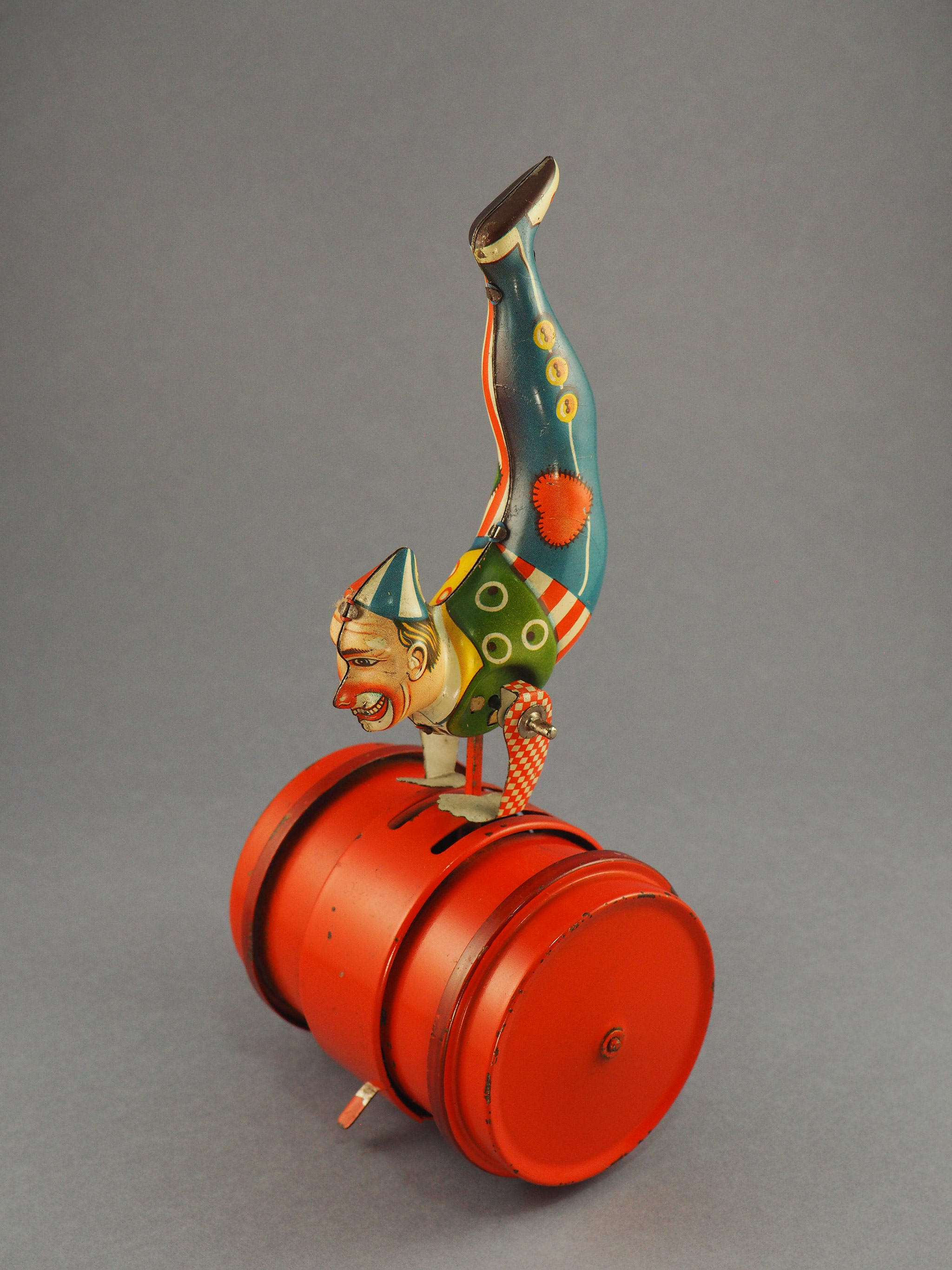 Clown on Barrel photo 1