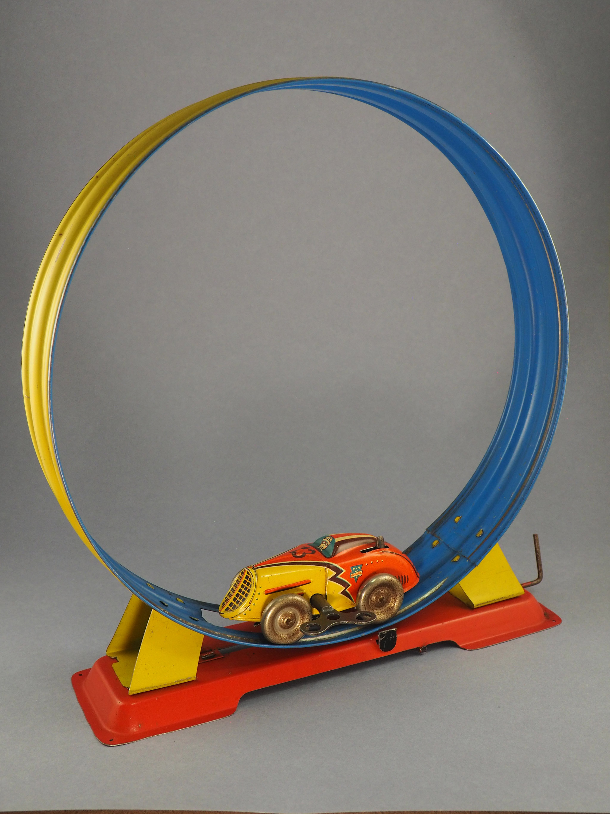 Devis Wheel with Car photo 1
