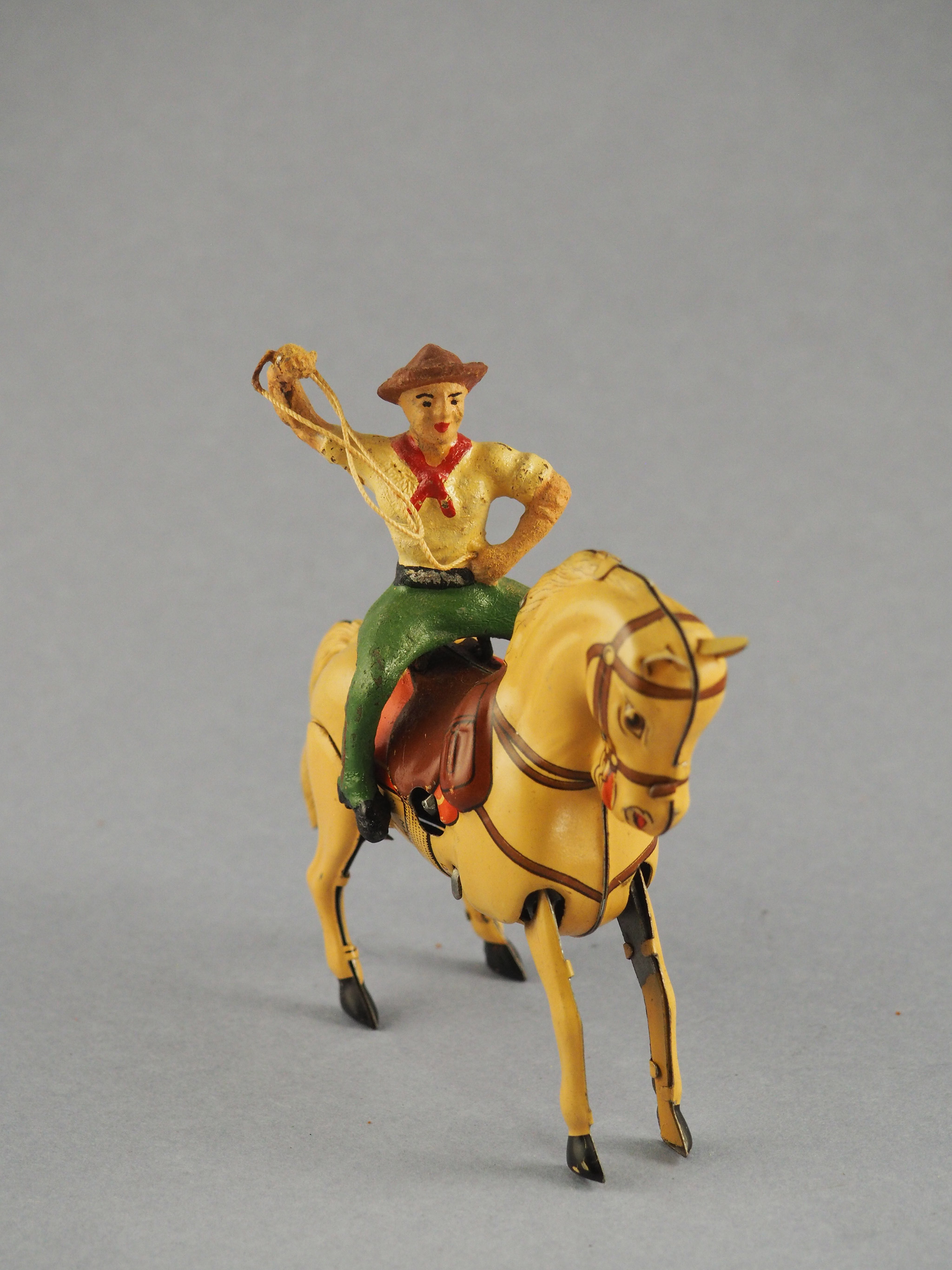 Bucking Horse with Lasso Spinning Rider photo 1
