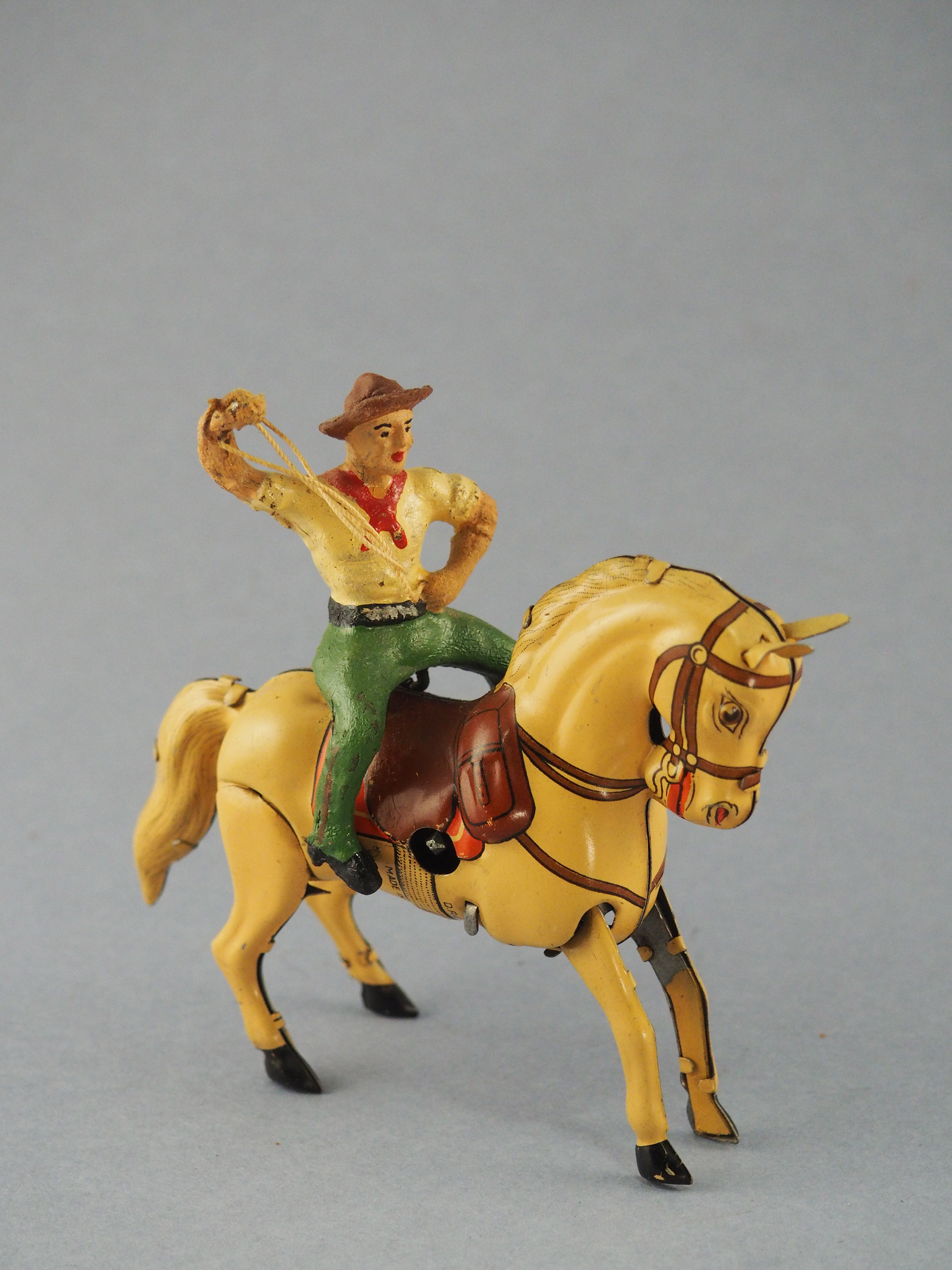 Bucking Horse with Lasso Spinning Rider photo 2