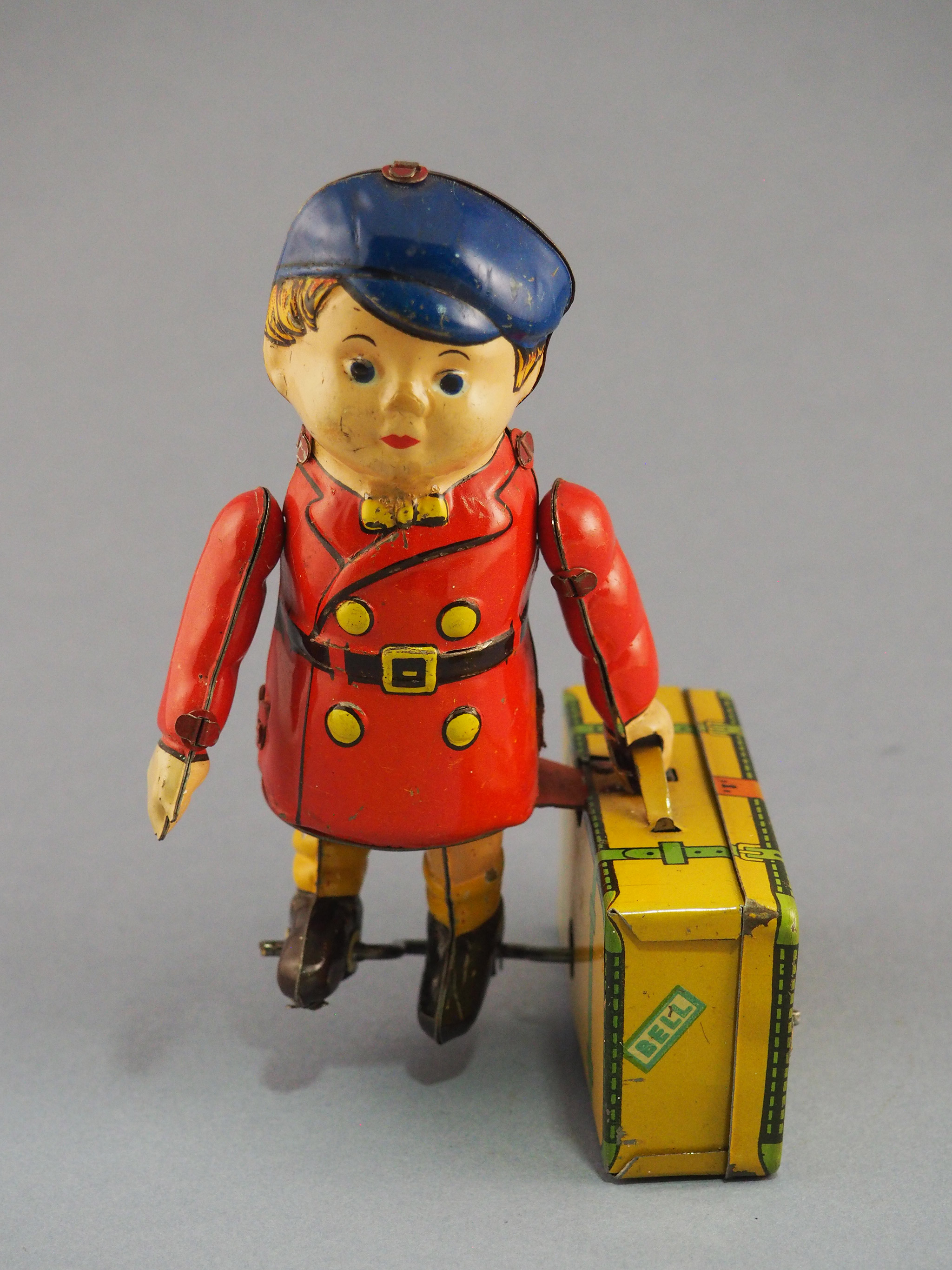 Traveller with Suitcase photo 3