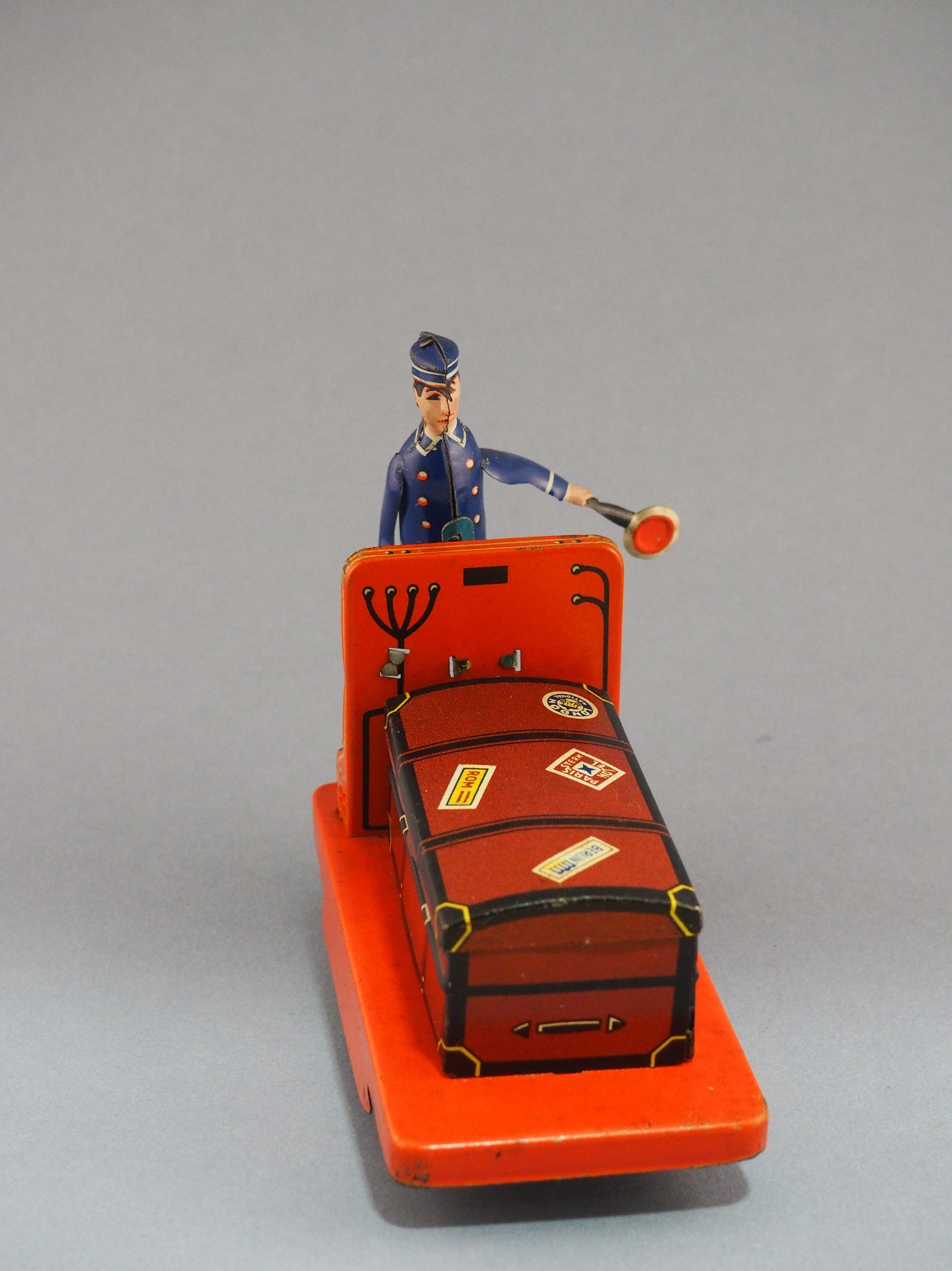 Baggage Porter photo 2