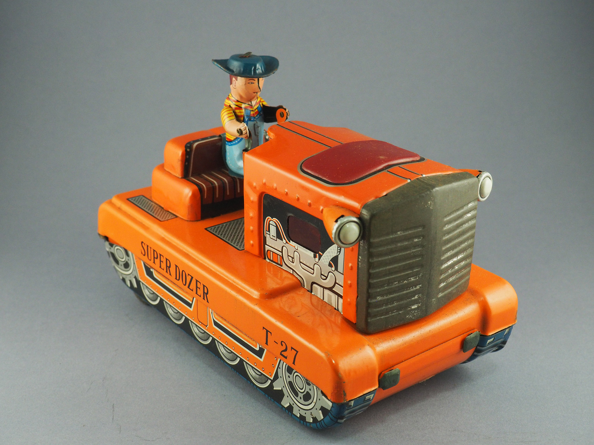SuperDozer with Revolving Lighted Engine photo 2