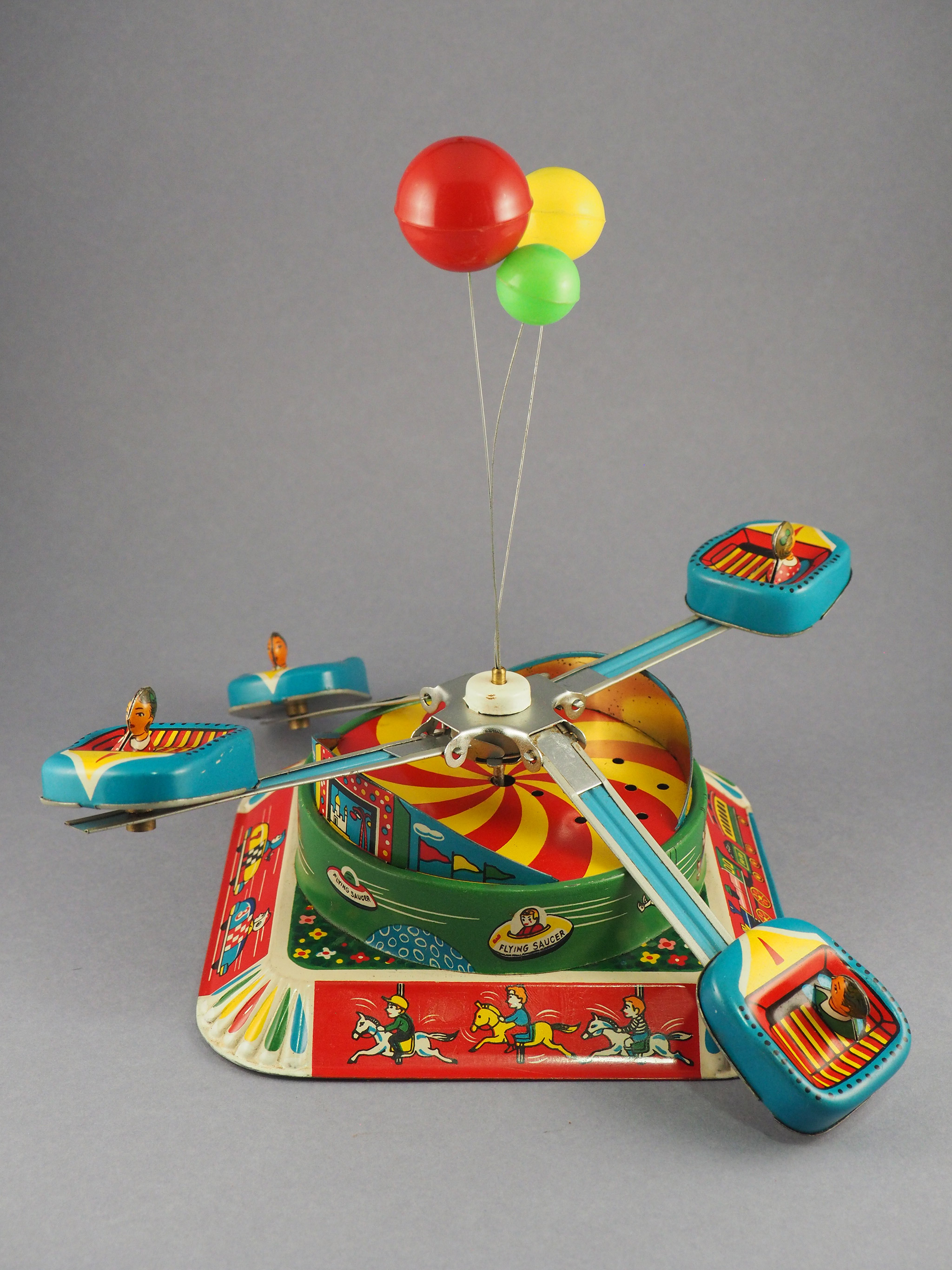 Musical Merry-Go-Round photo 1