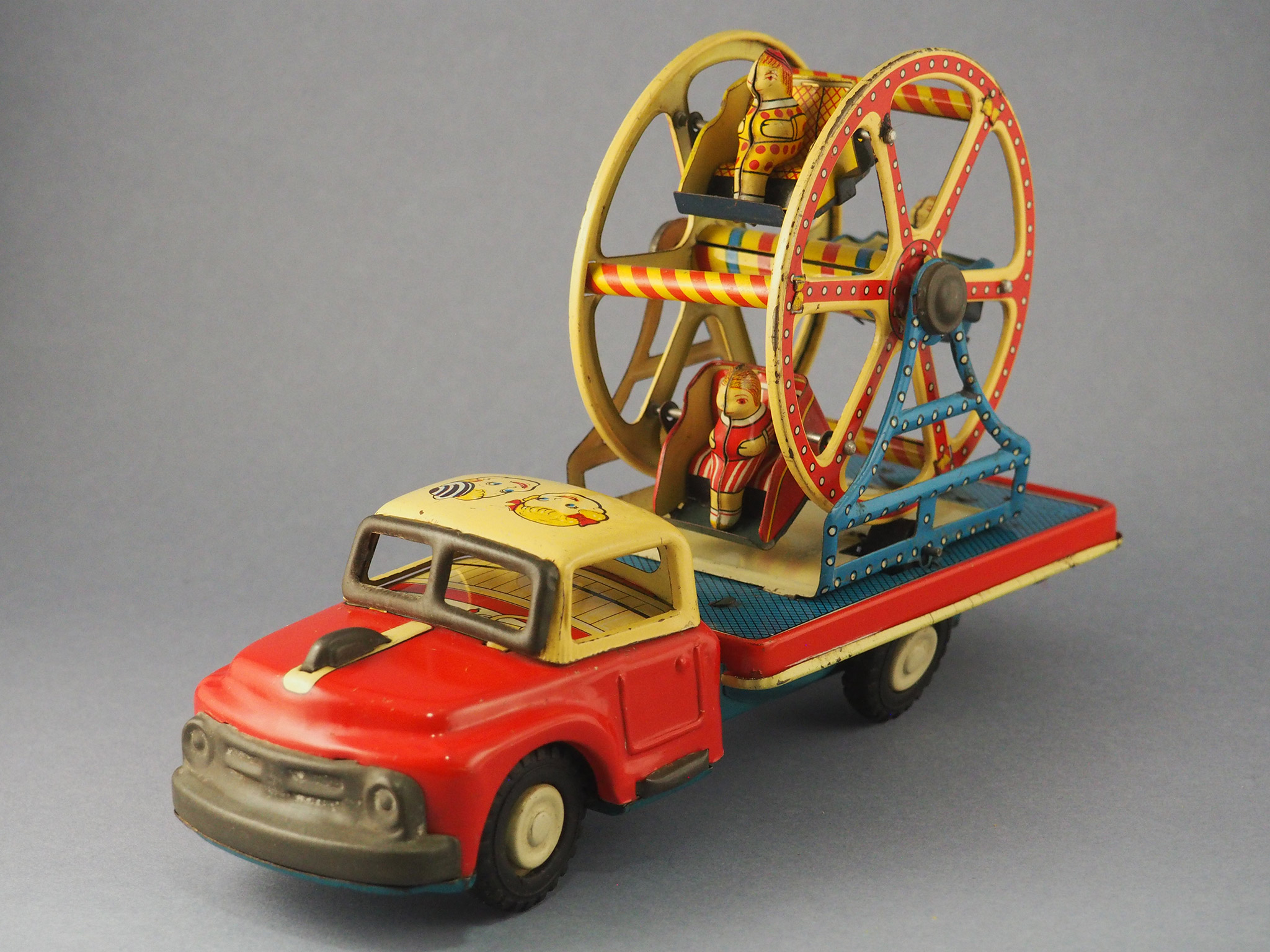 Ferris Wheel Truck photo 1