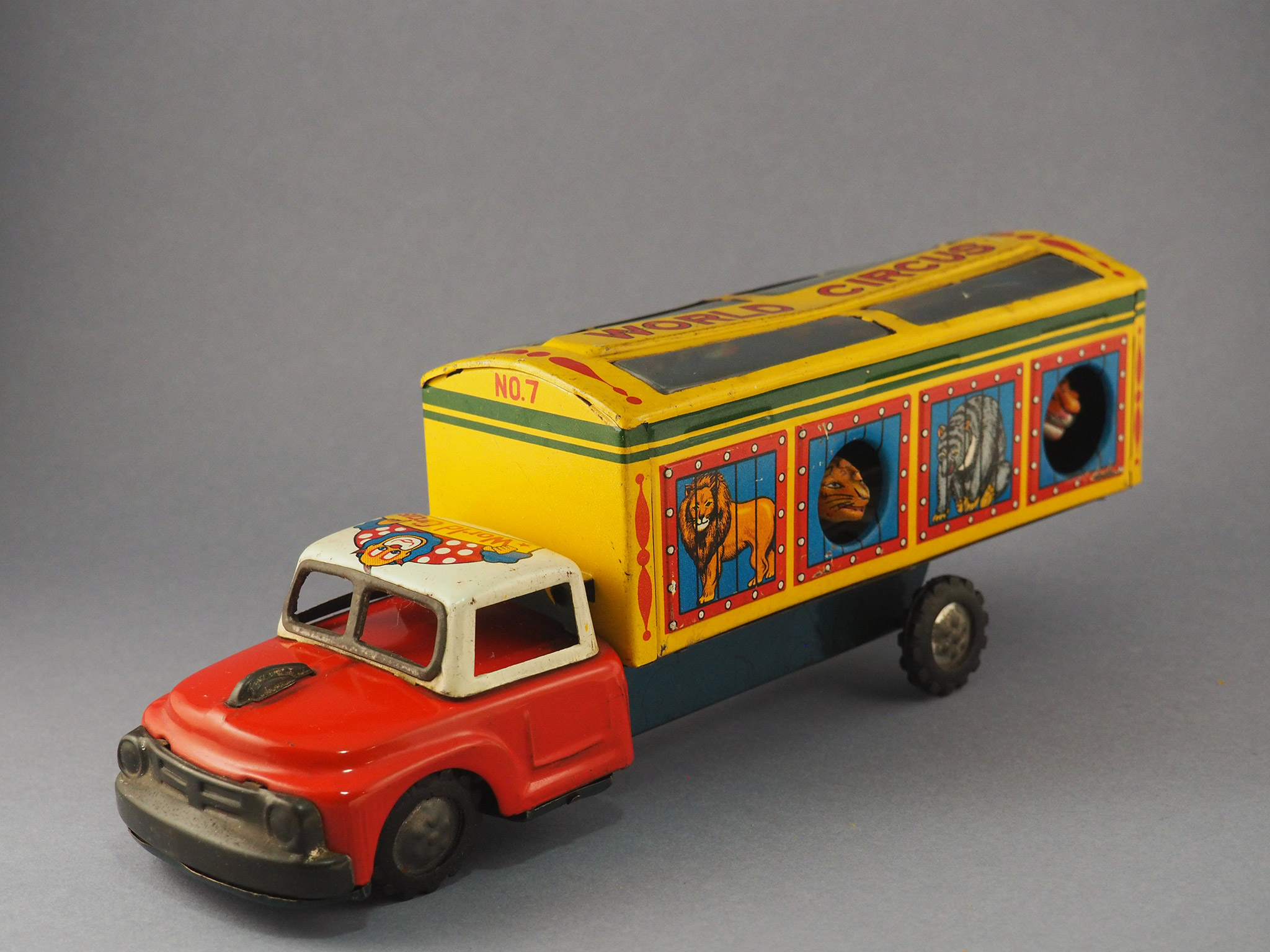Circus Truck with 4 Animals and Voice photo 2