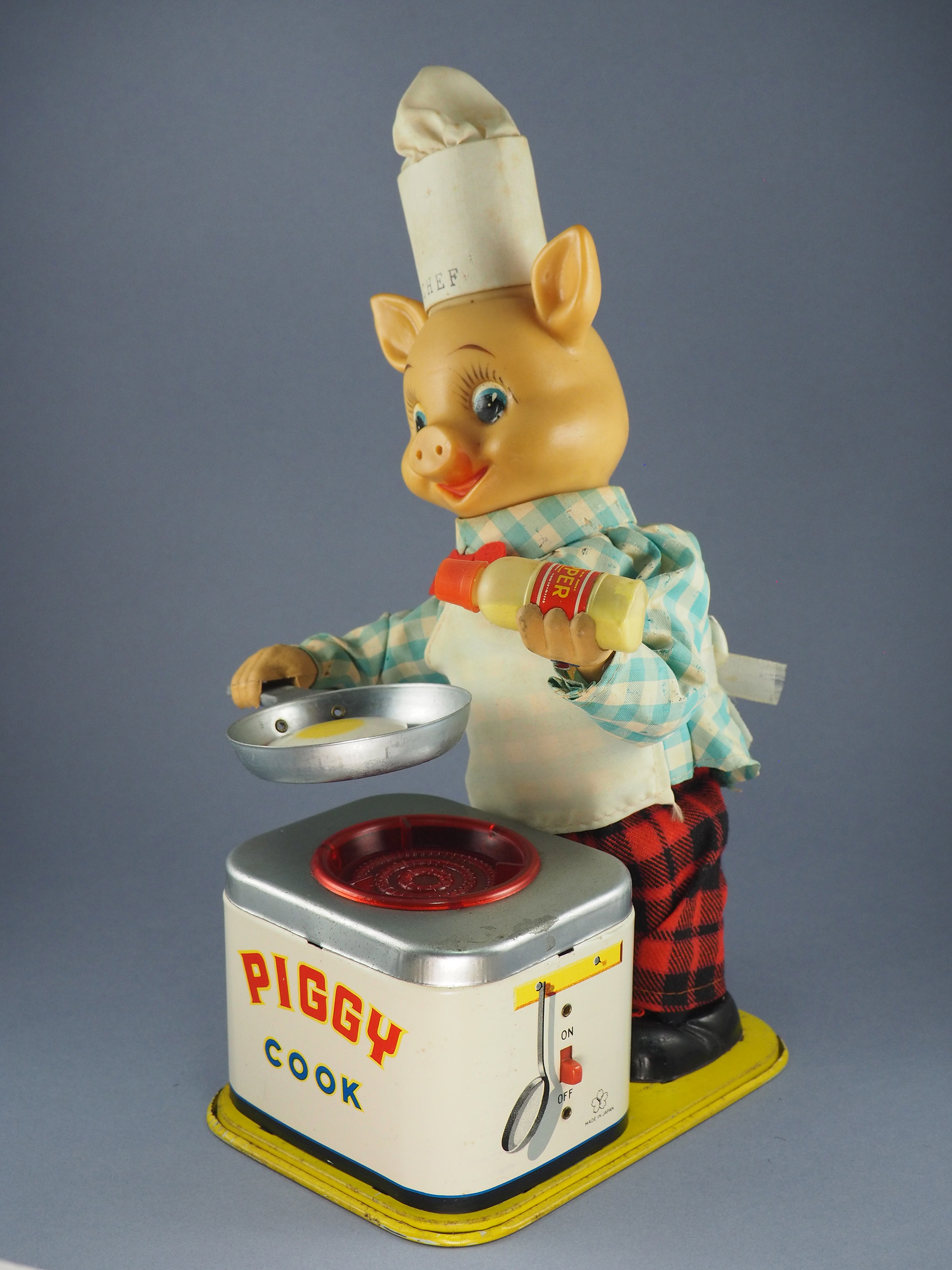Piggy Cook photo 3