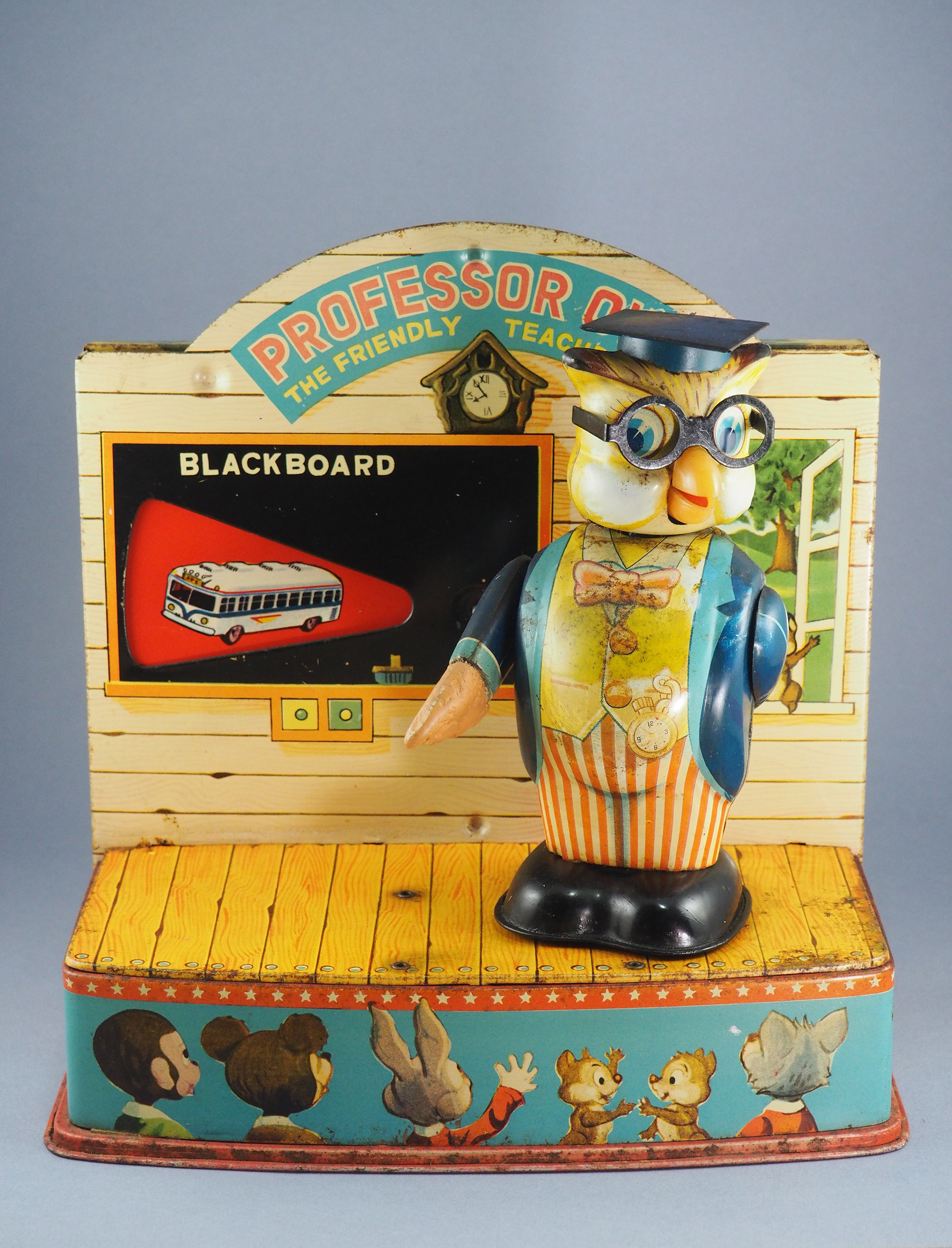 Professor Owl The friendly Teacher photo 1