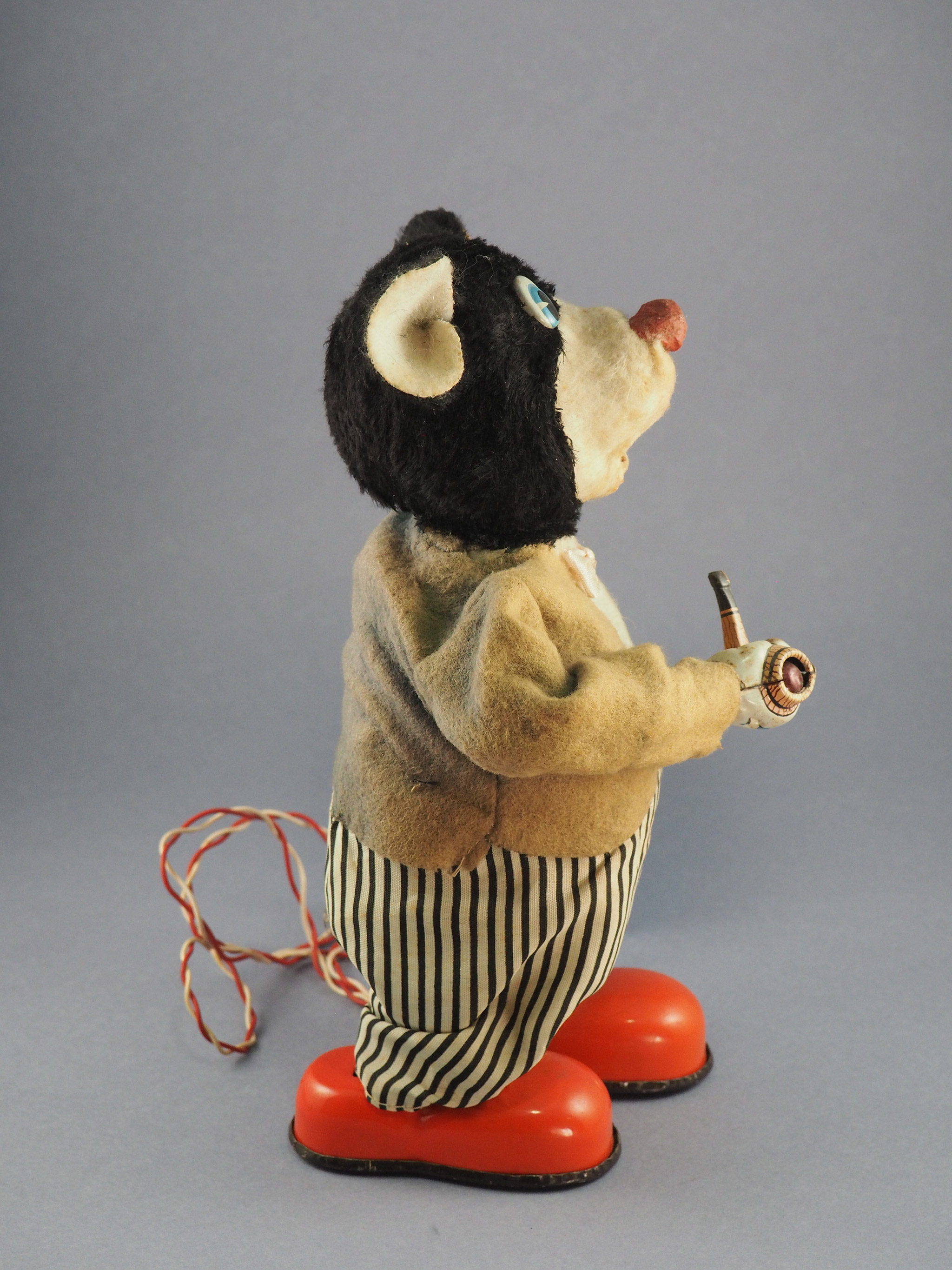 Smoking PaPa Bear photo 3