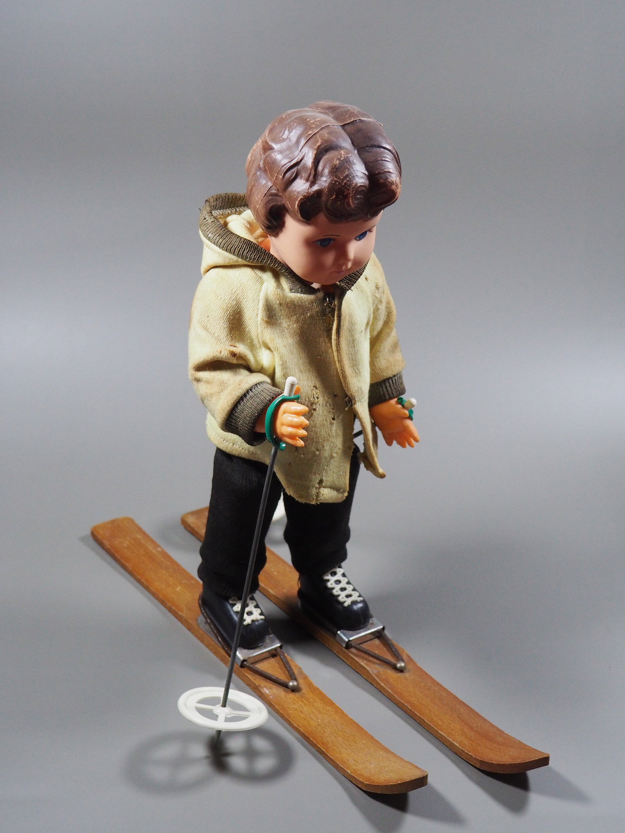 Girl on wood skis photo 2