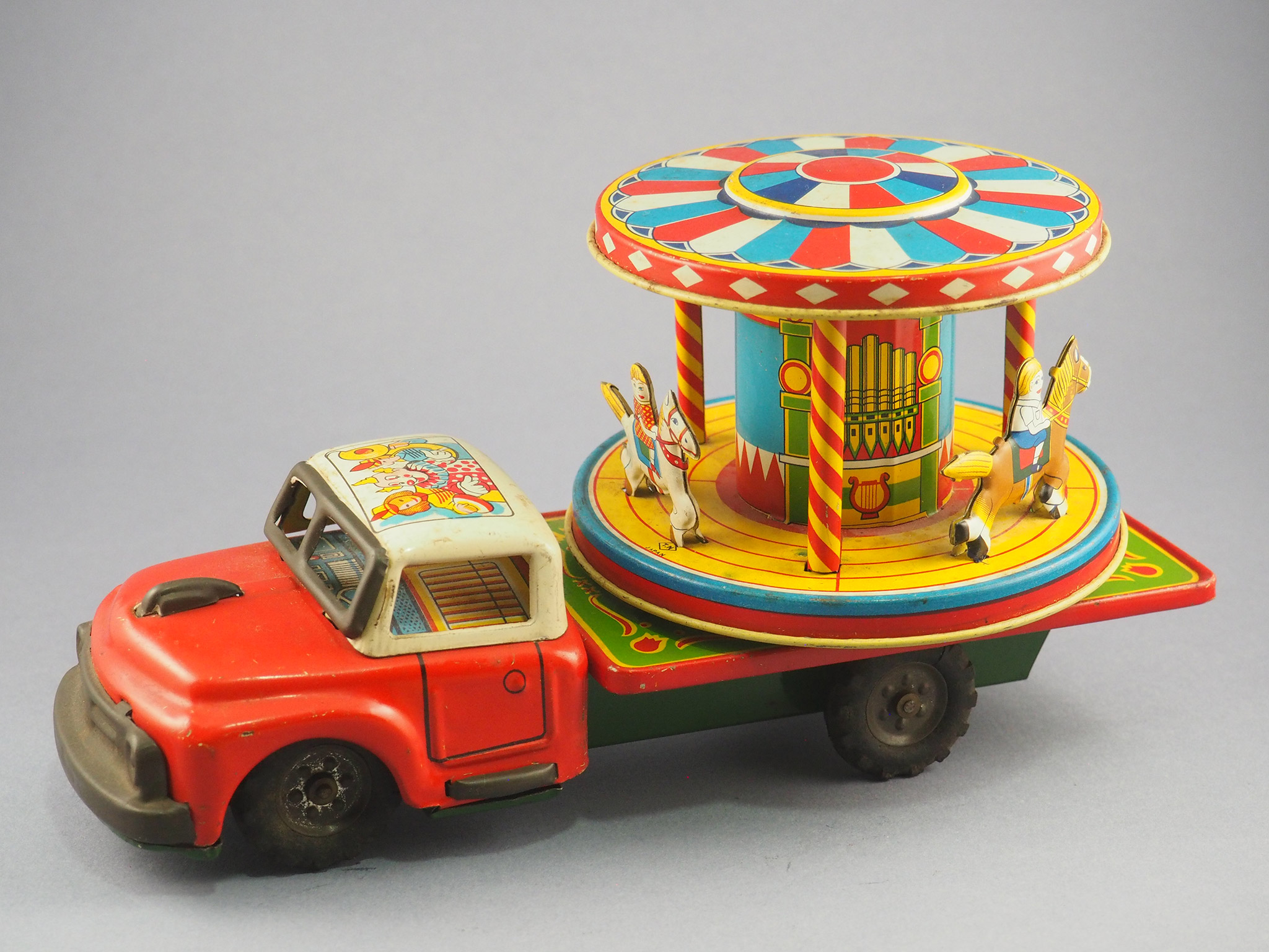 Carrousel Carnival Ride Truck photo 3