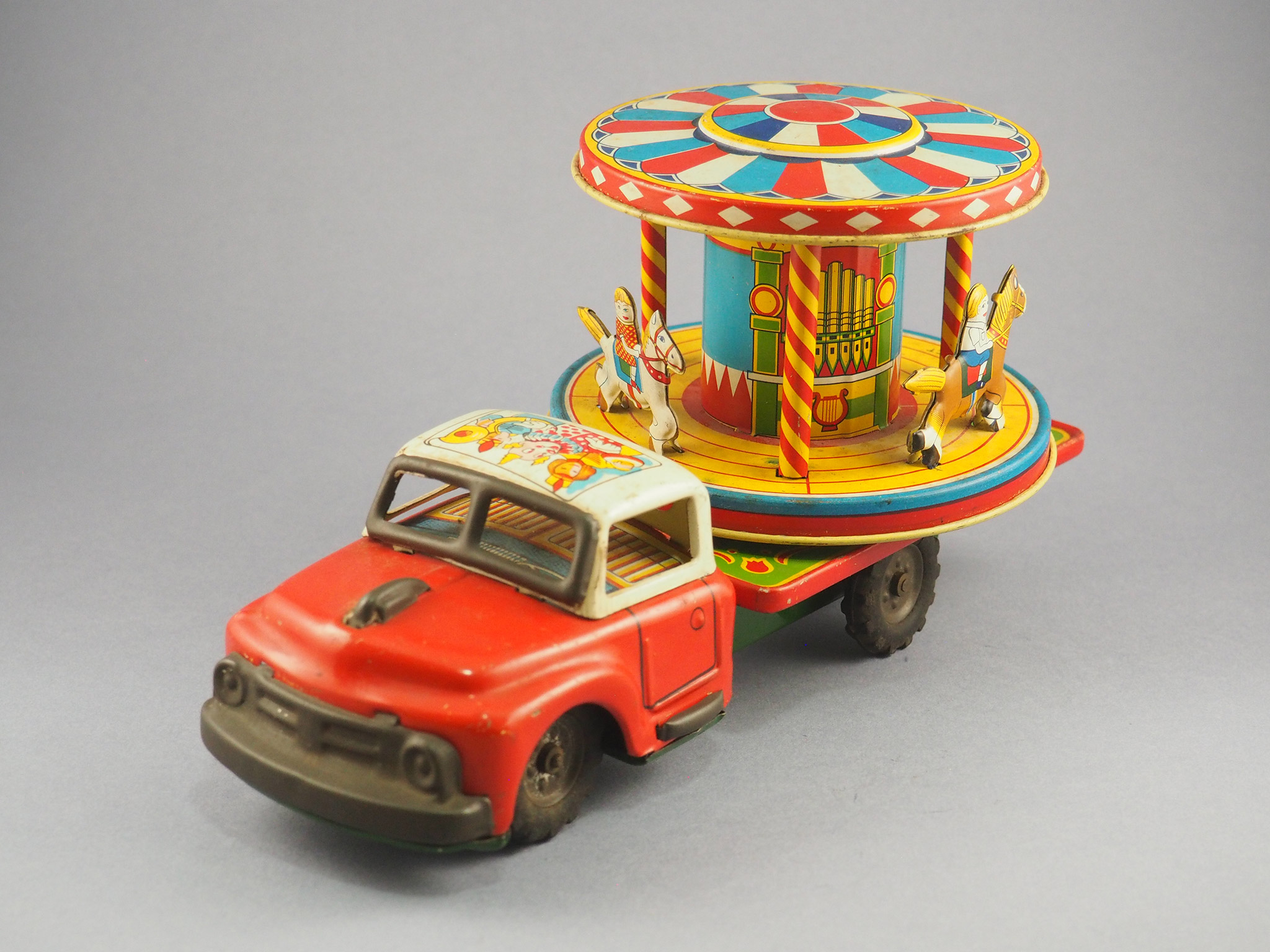 Carrousel Carnival Ride Truck photo 4