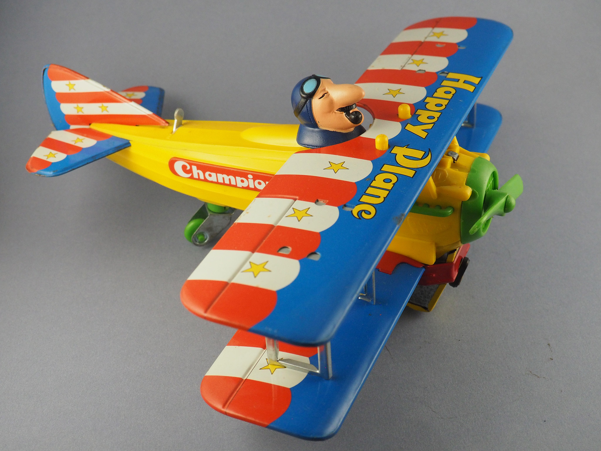 Happy Plane photo 2