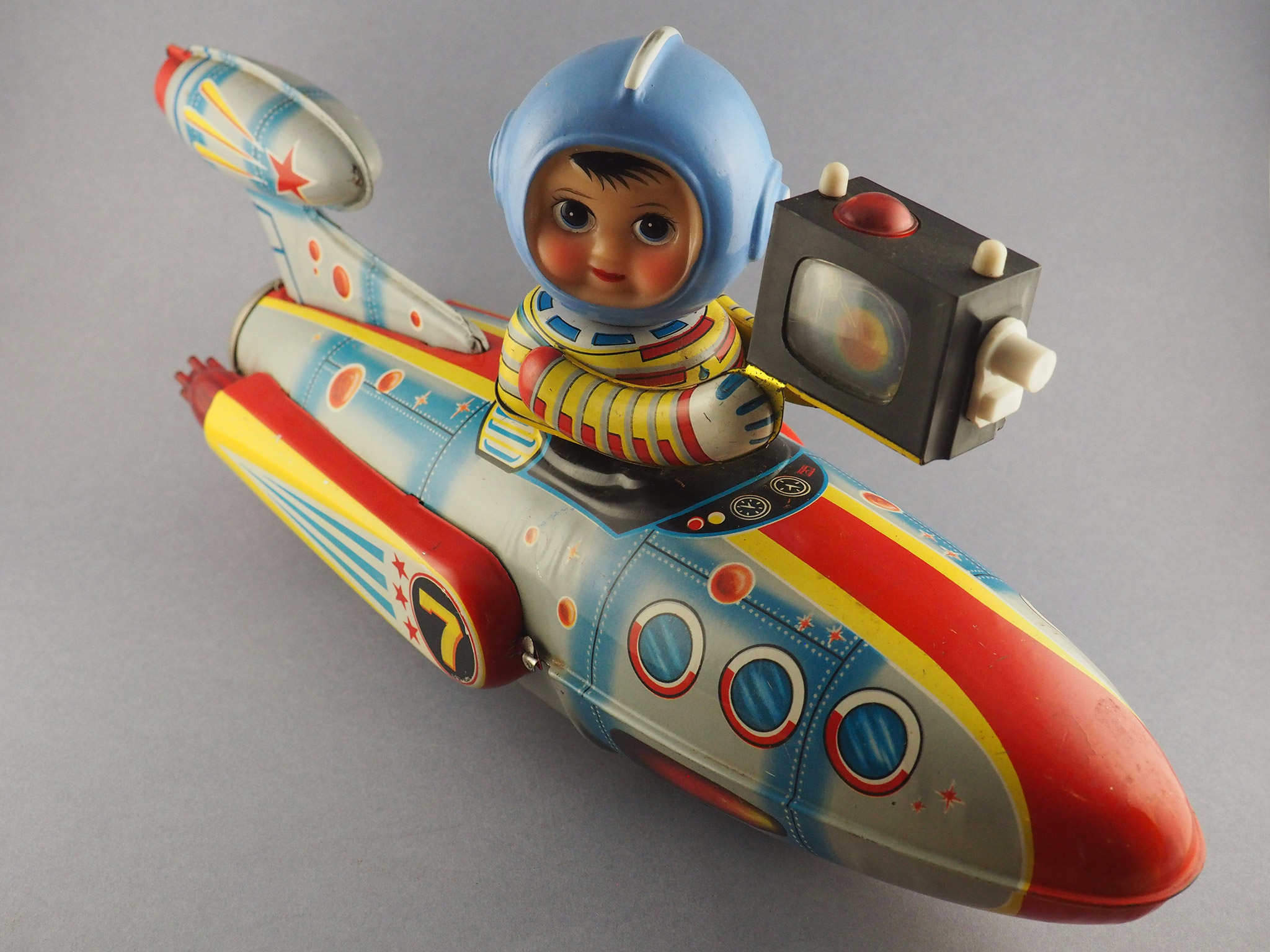 Universe Televiboat photo 1