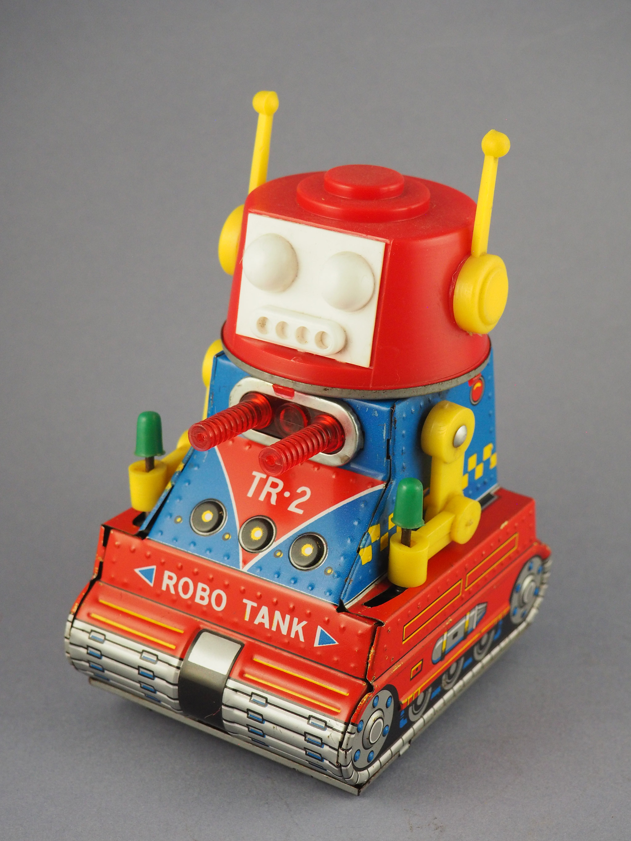 Mini-Robot Tank photo 1