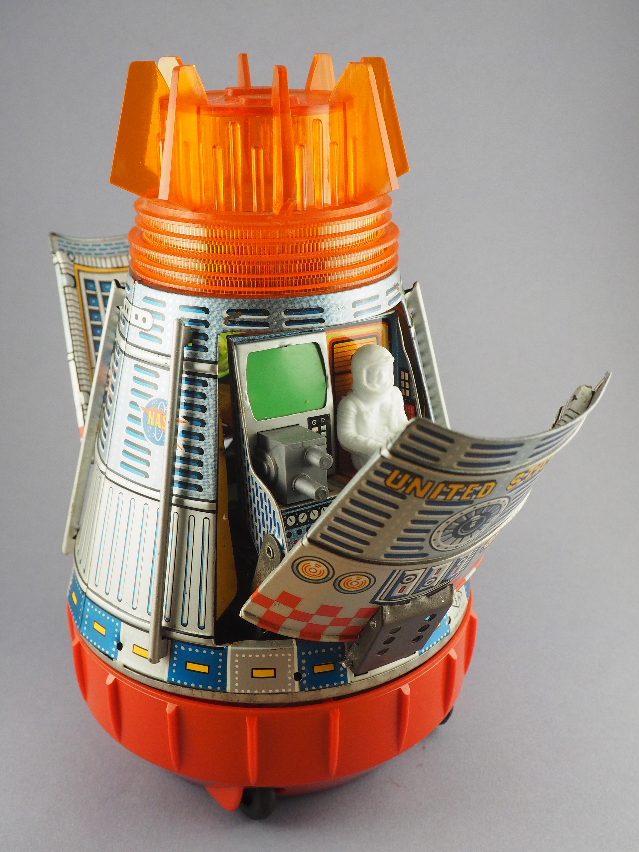 Super Space Capsule Apollo photo 2