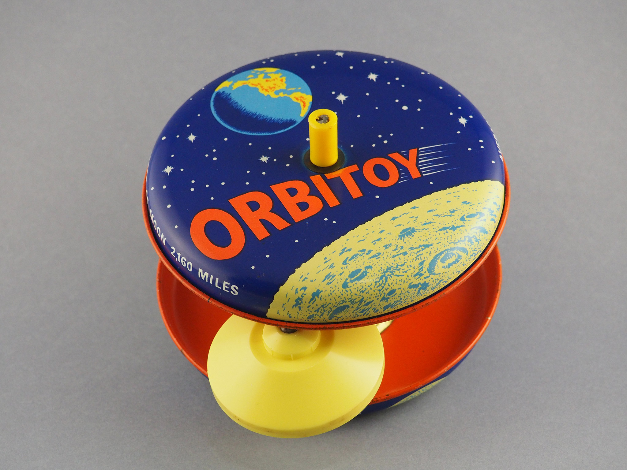Orbitoy Satellite Space Spinner photo 1