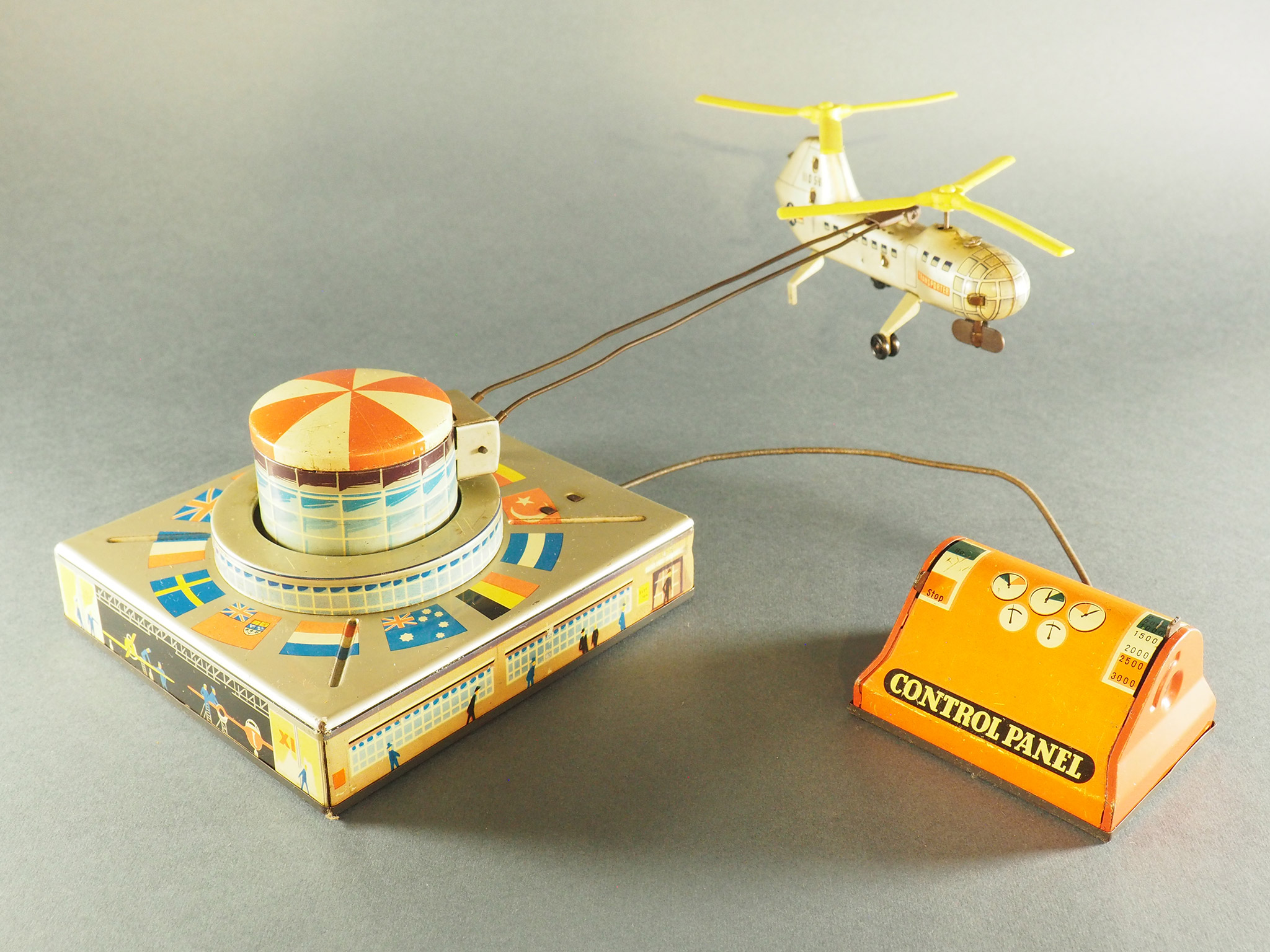 Remote Control "Transport-Helicopter" photo 2