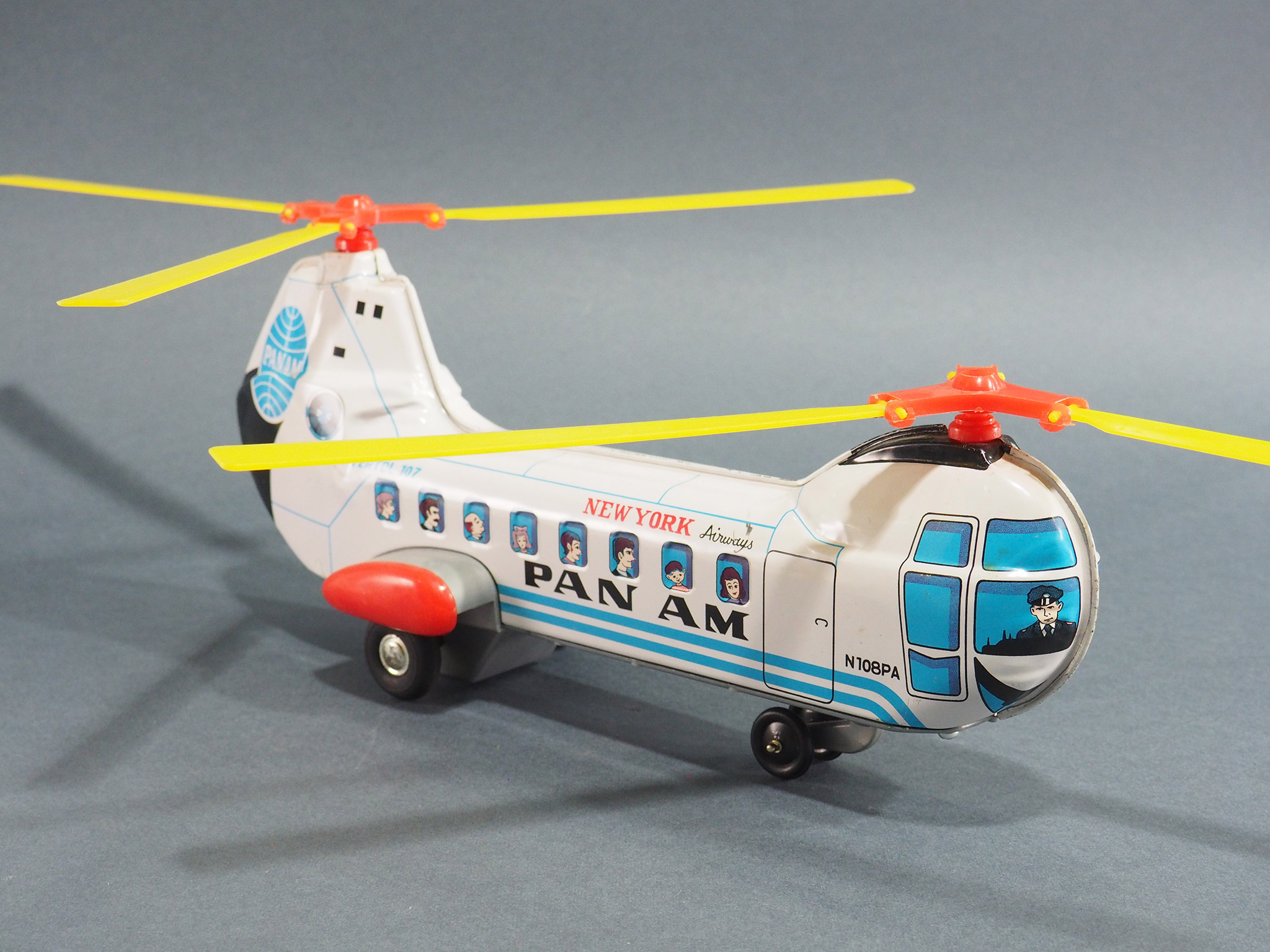 Sky Taxi Pan Am photo 2
