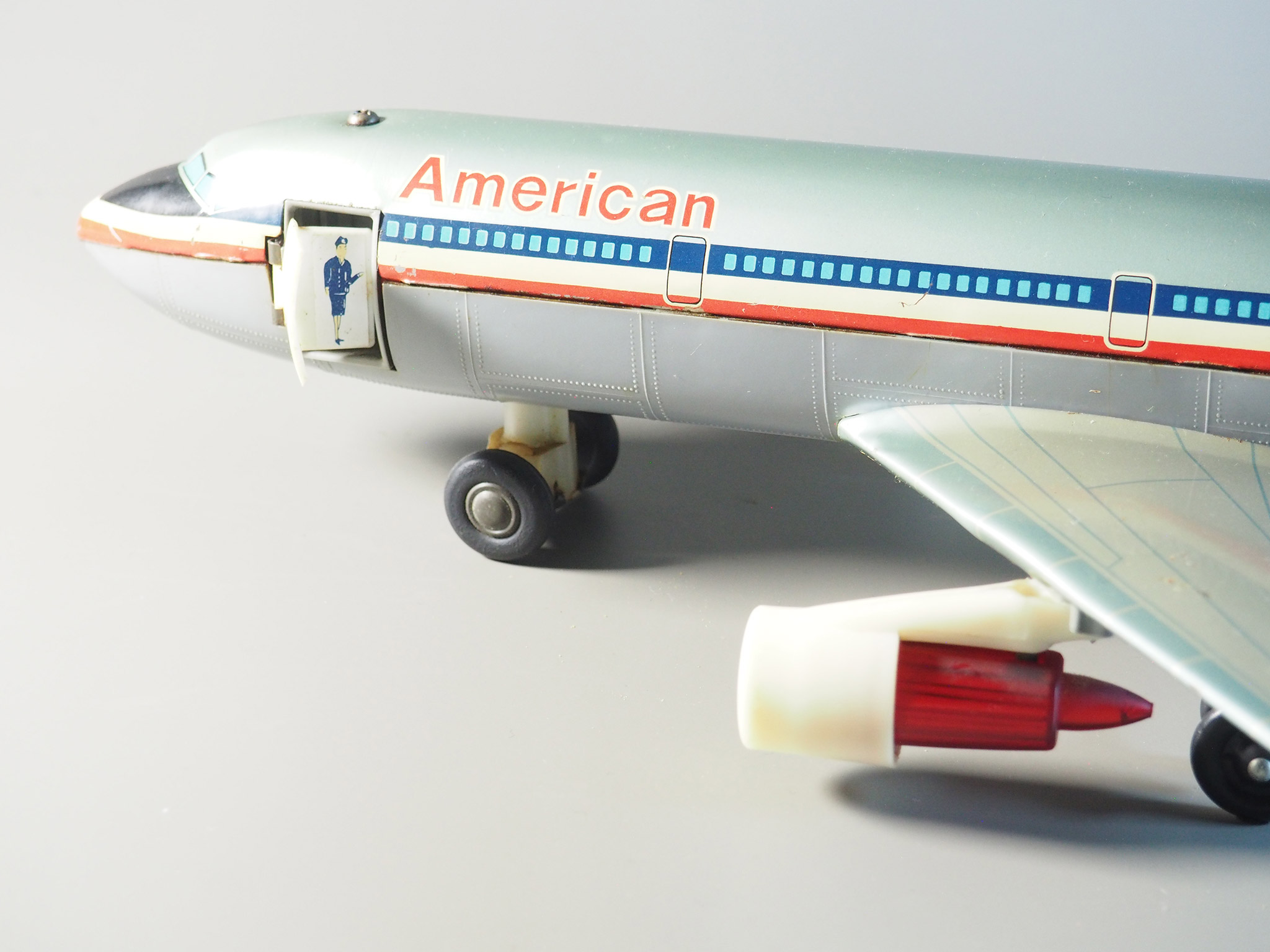 McDonnell Douglas DC-10 Jet Plane photo 1