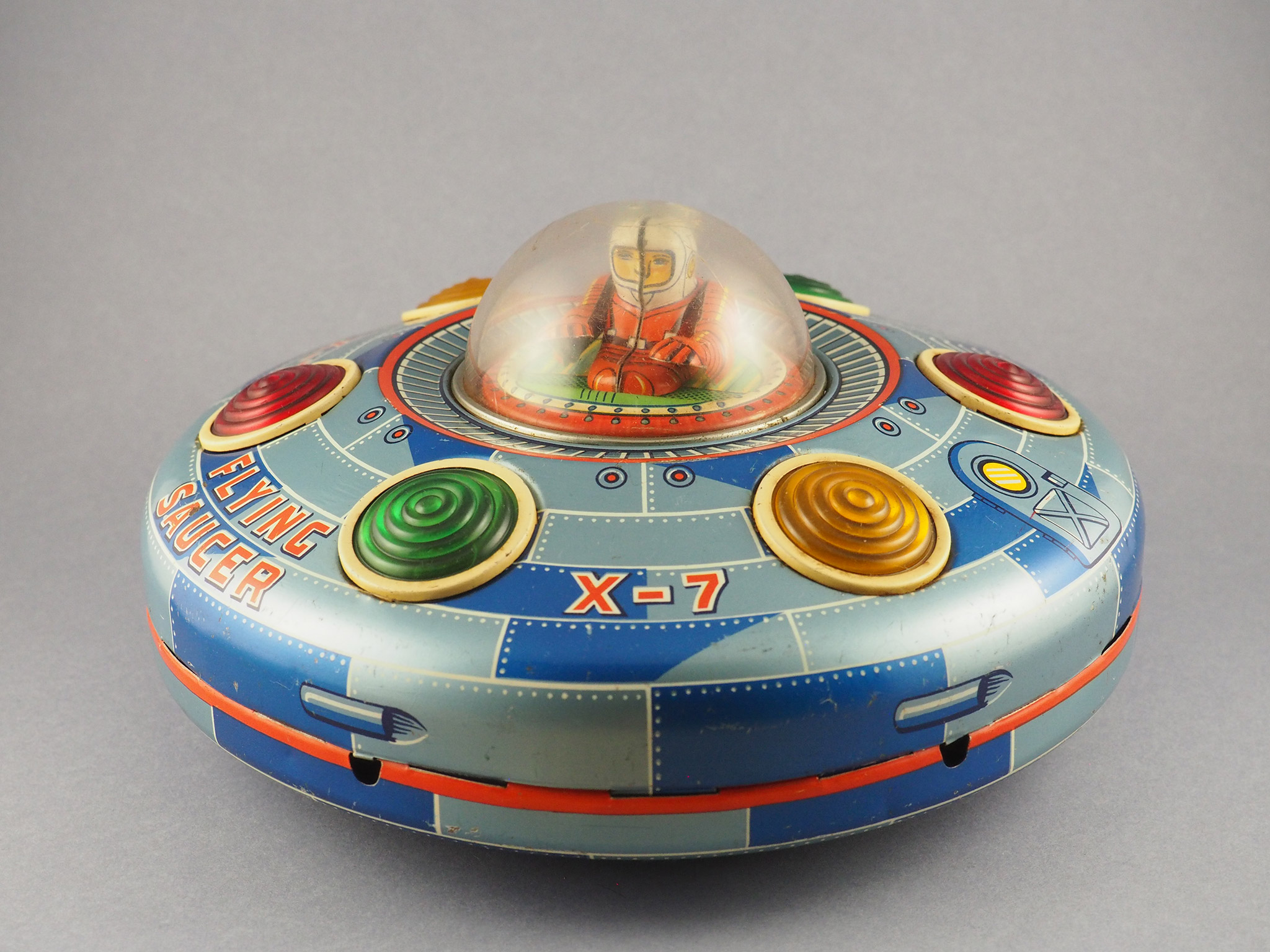 X-7 Space Explorer Ship photo 1
