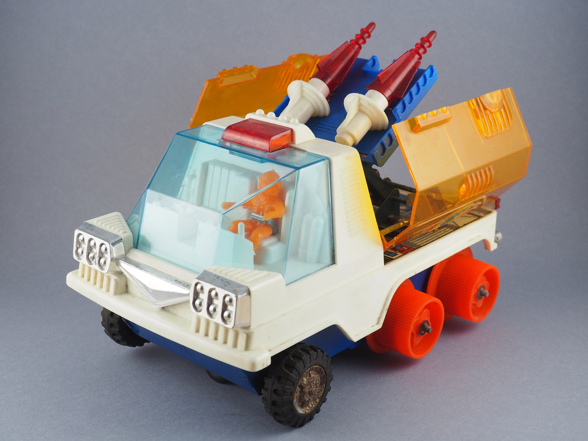 Space Rangers 88 with Lazer Gun photo 2