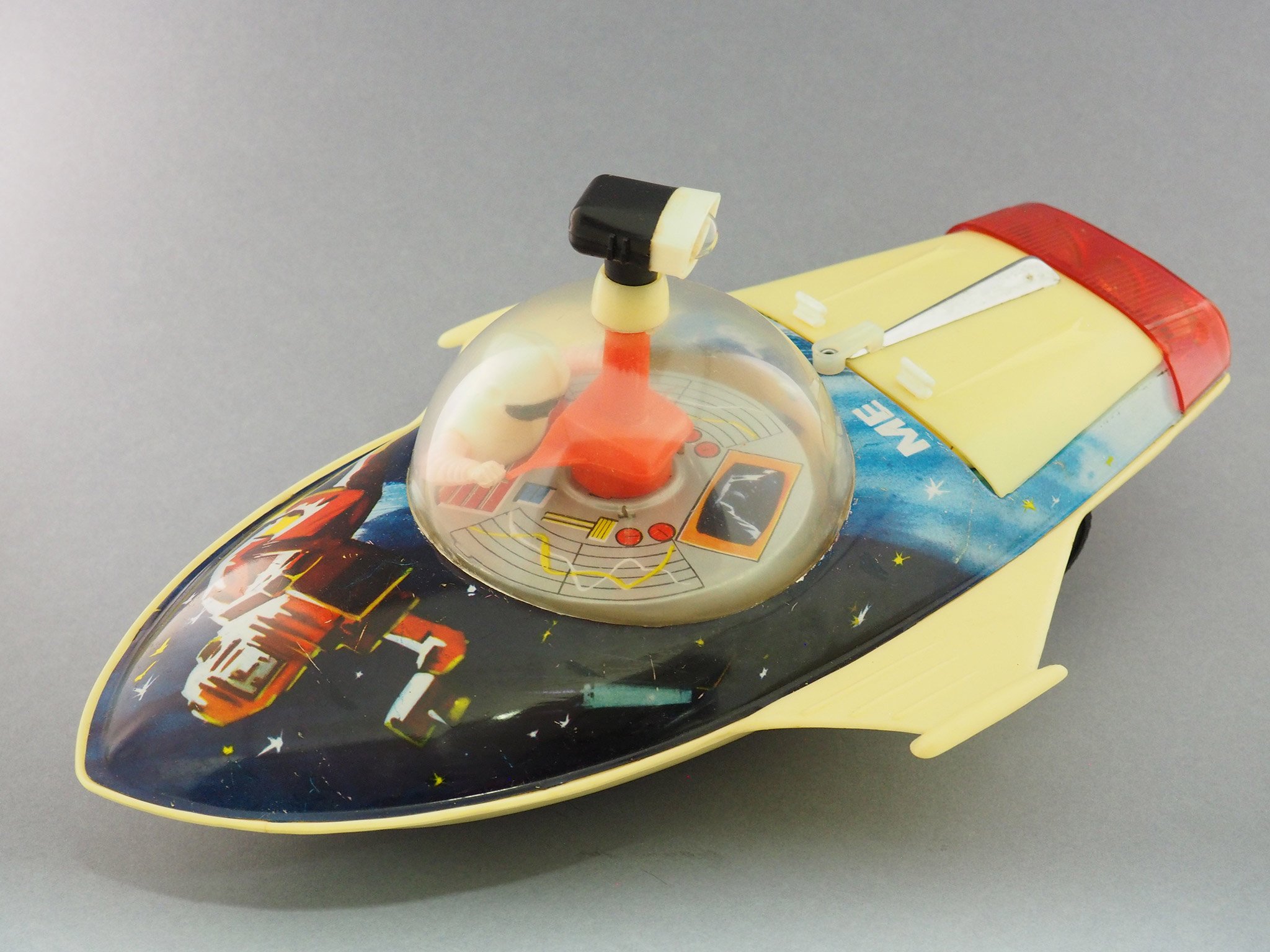 Universe Reconaissance Boat photo 2