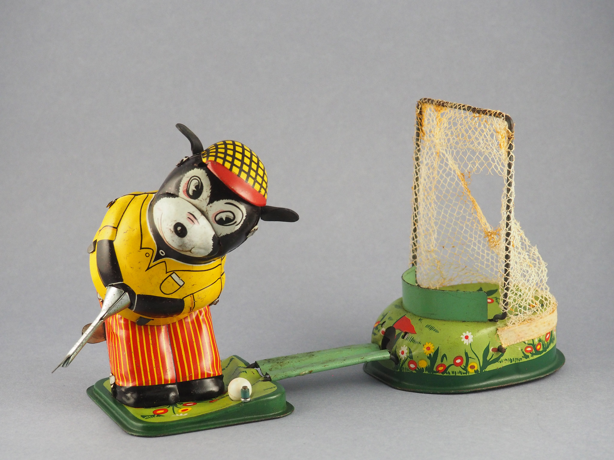 Bear Golfer photo 2