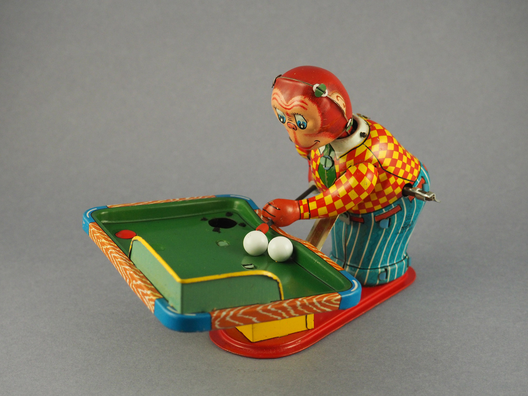 Lucky Monkey Playing Billiards photo 2