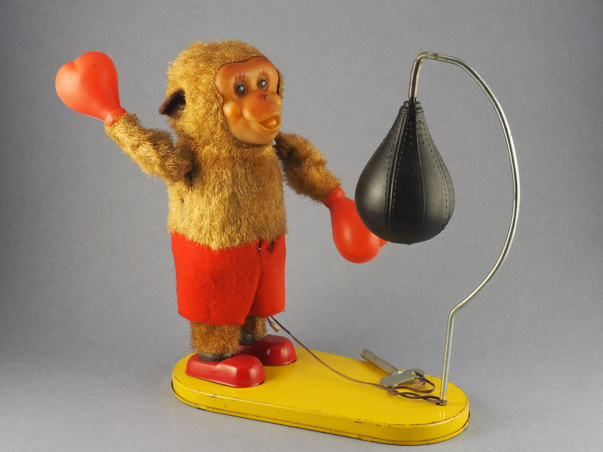 Boxing Monkey photo 1