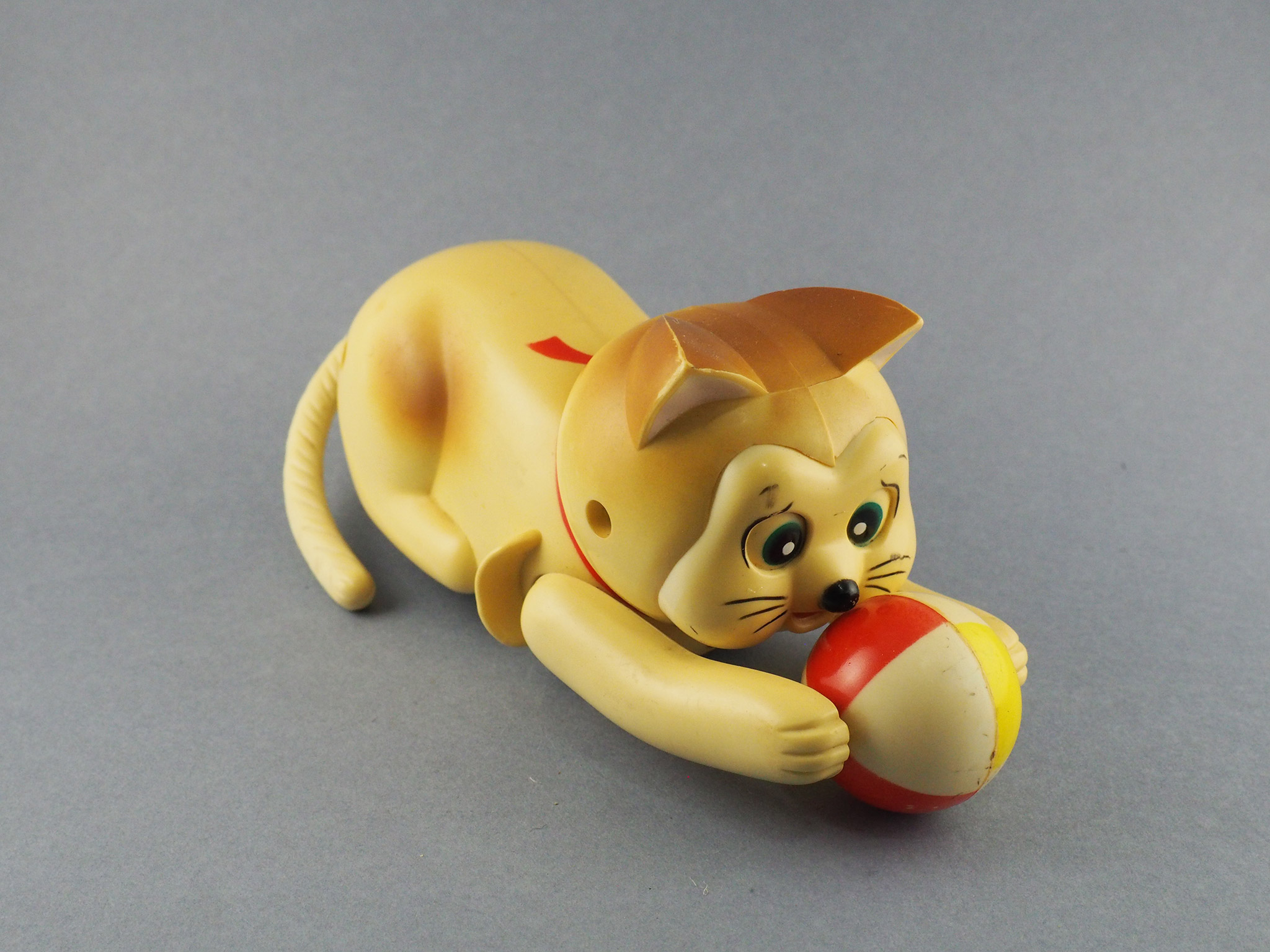 Cat with ball photo 1