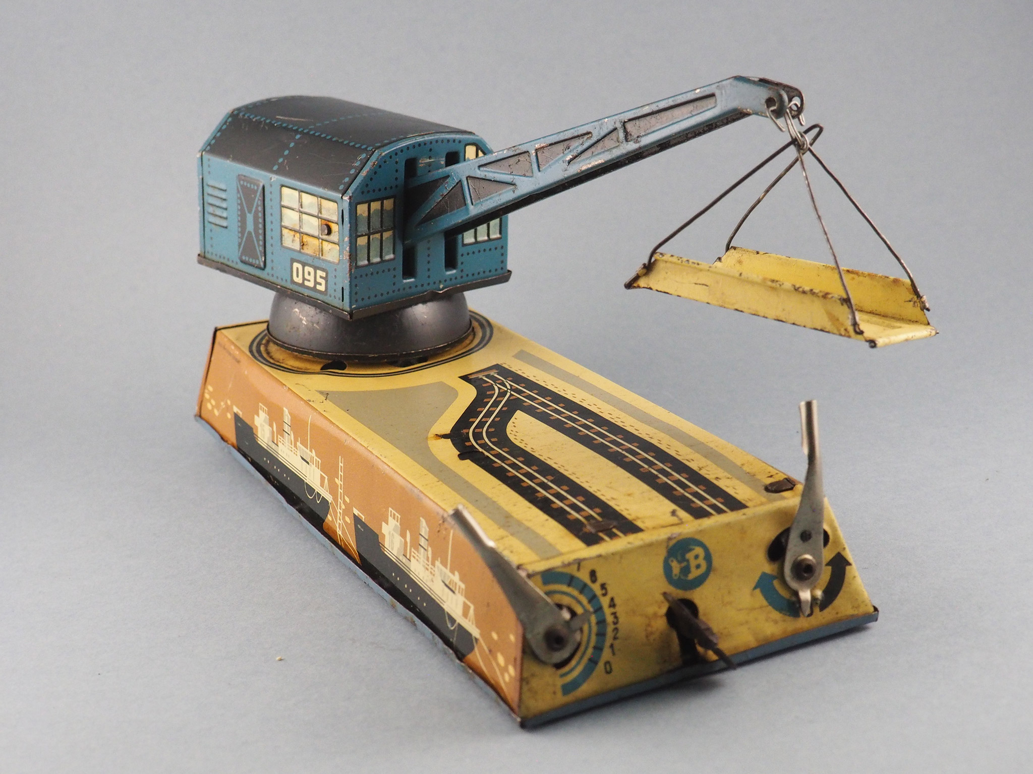 Automatic Dock-Yard Crane photo 2