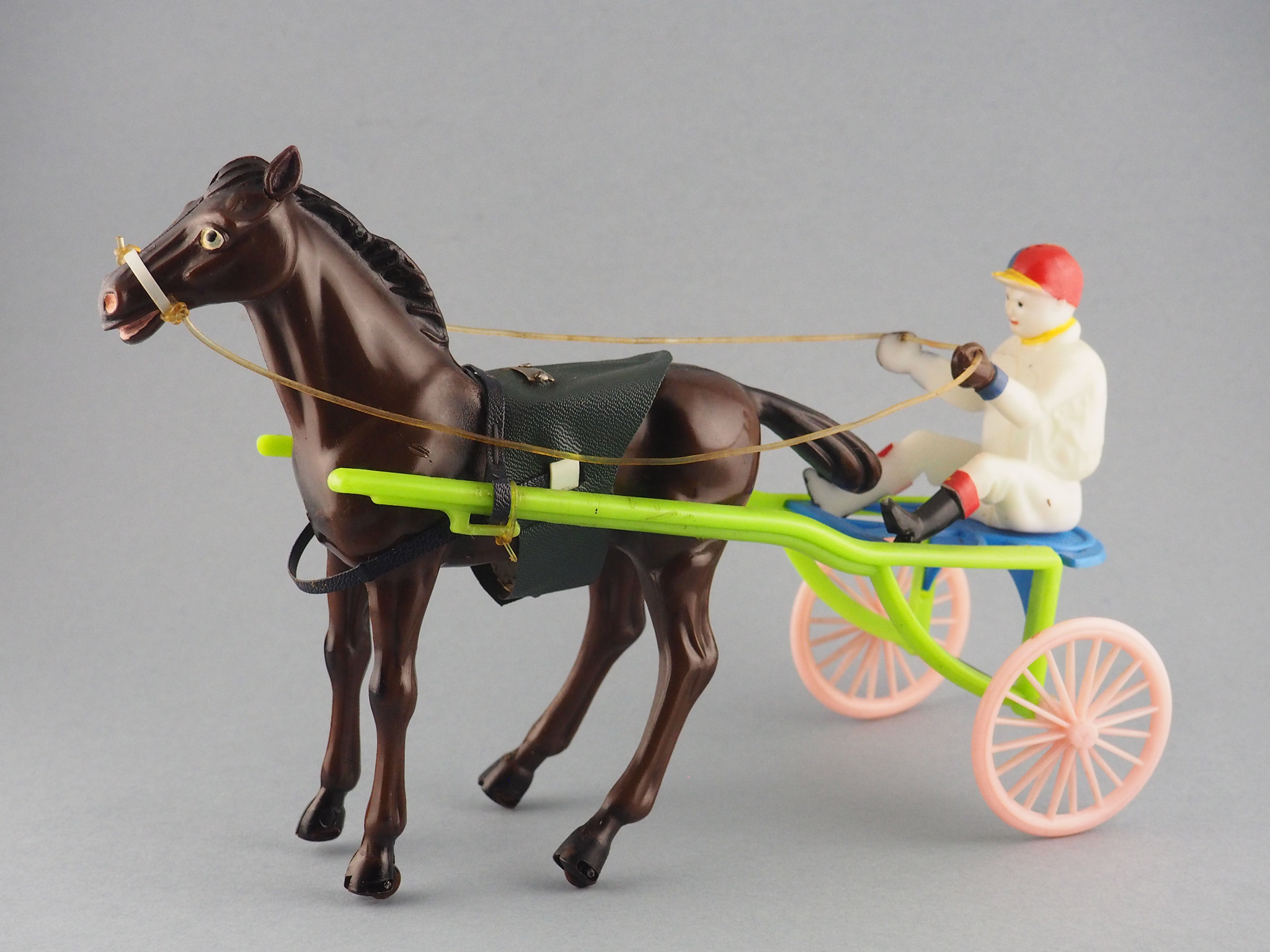 Carro Aranha com Cavalo photo 1