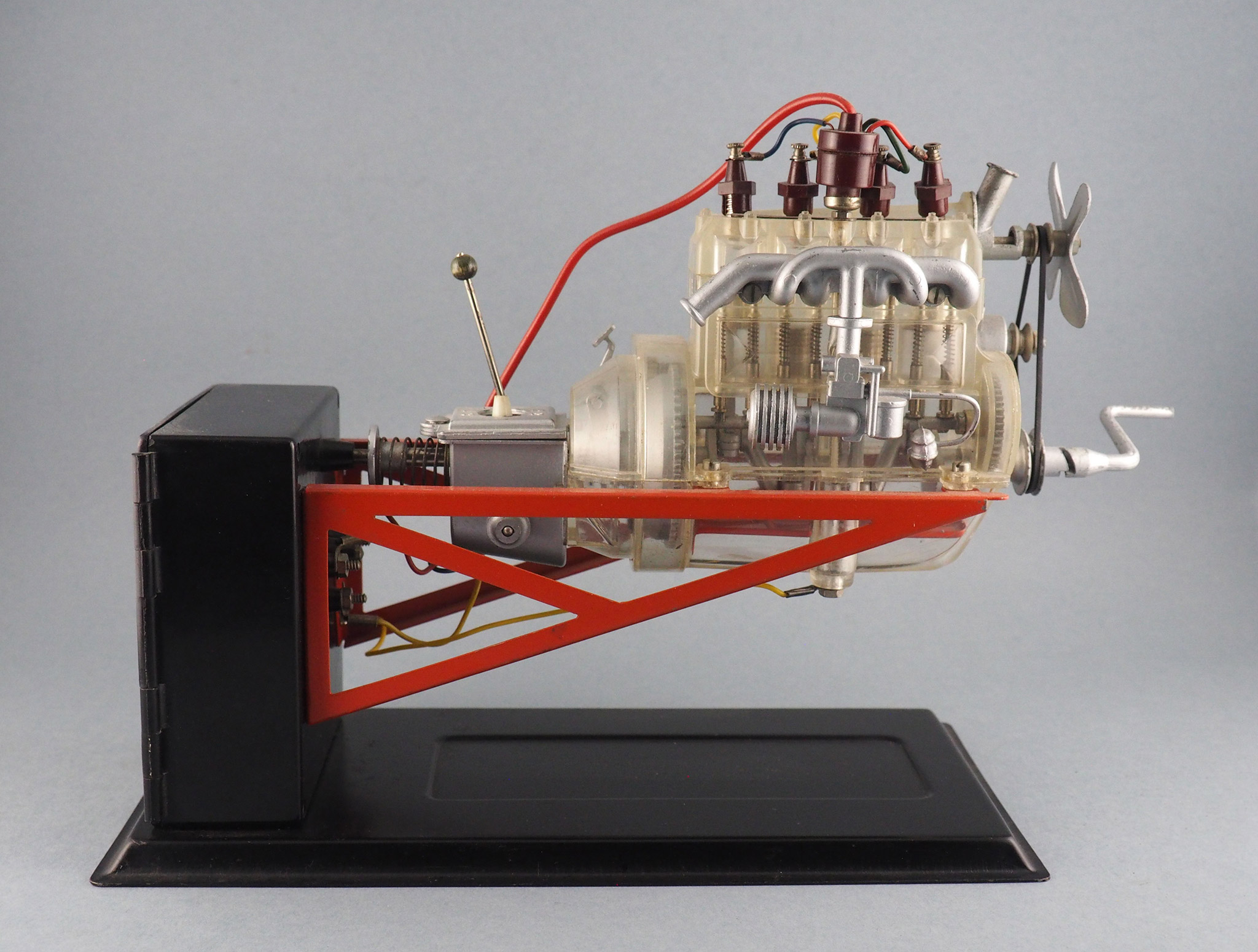 Transparent Engine photo 1