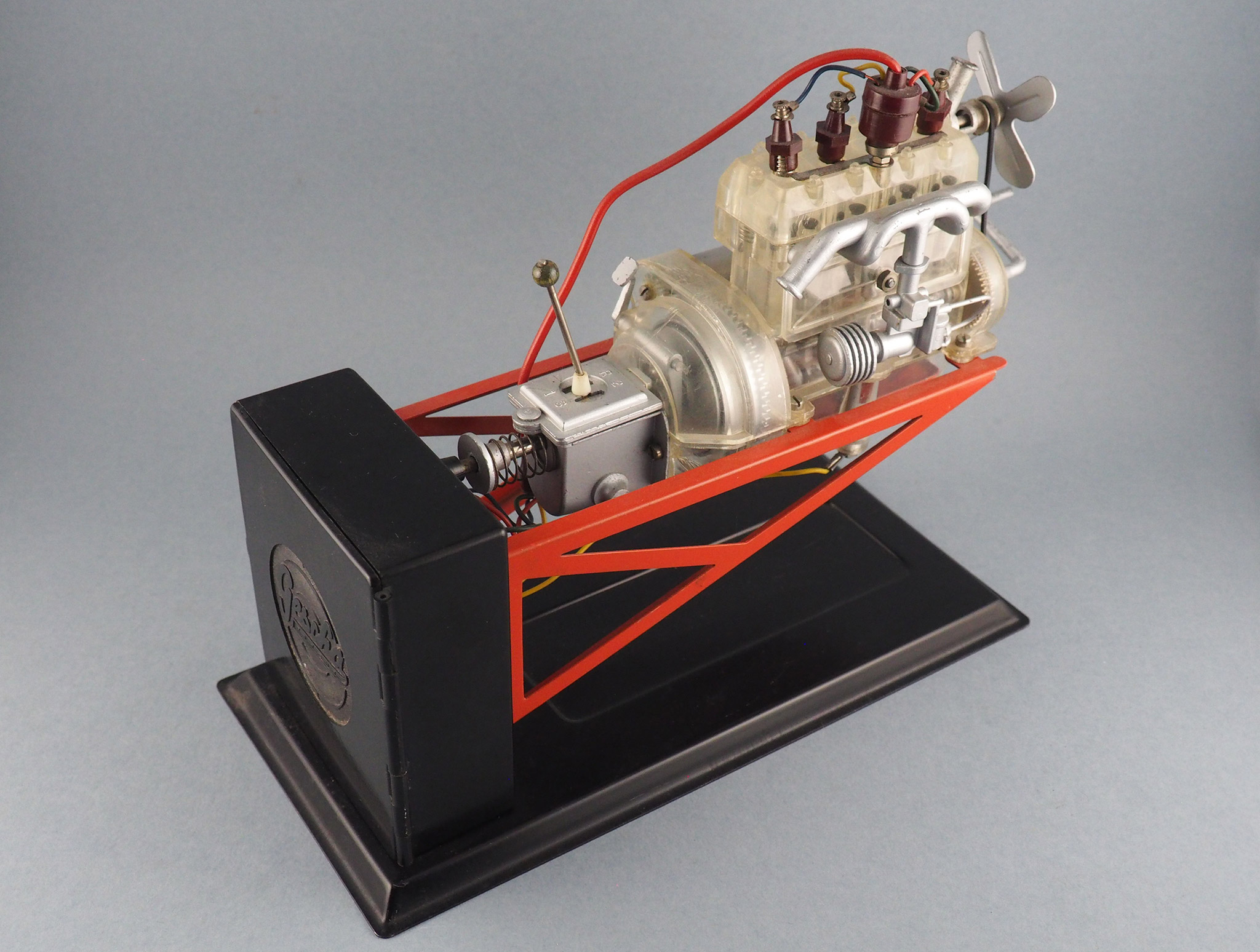 Transparent Engine photo 4