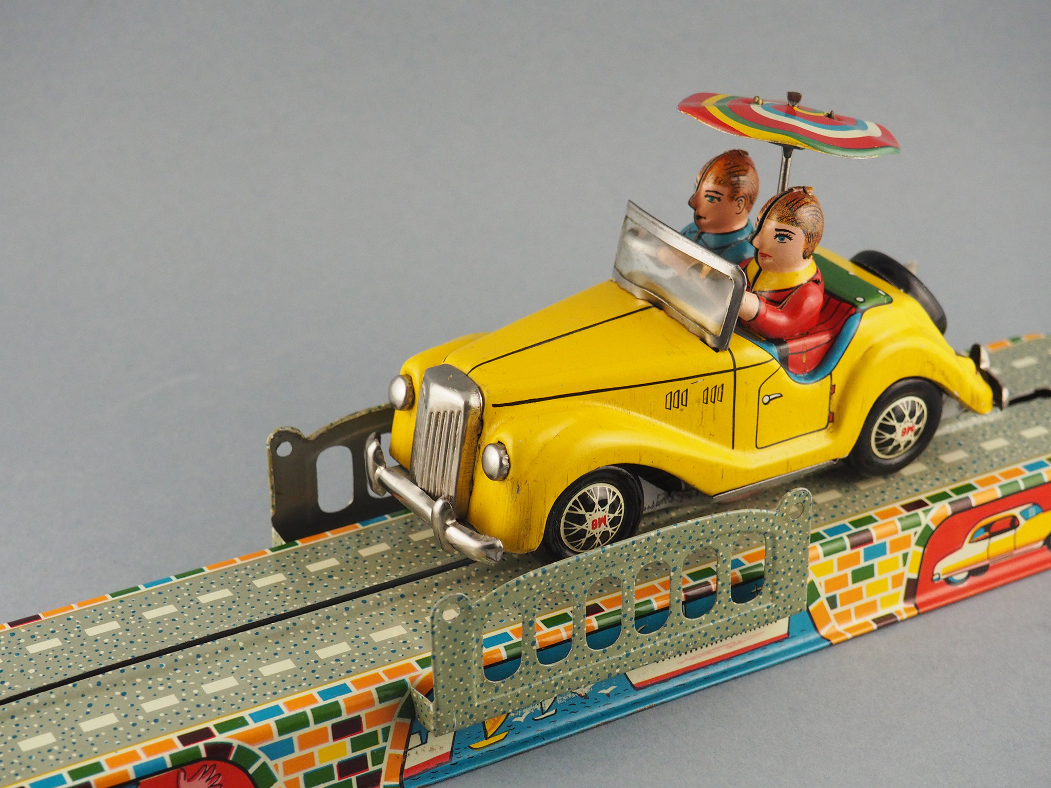 Wonder M.G. Car photo 2